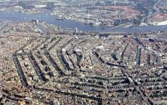http://www.nieuwsuitamsterdam.nl/afbeeldingen/luchtfoto.jpg