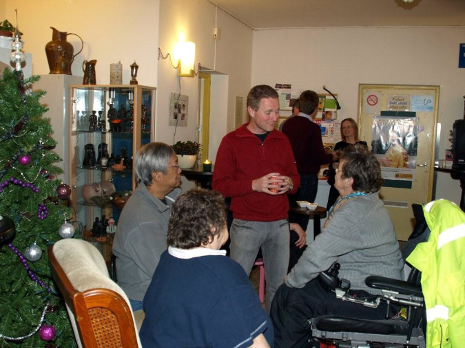 P1104941